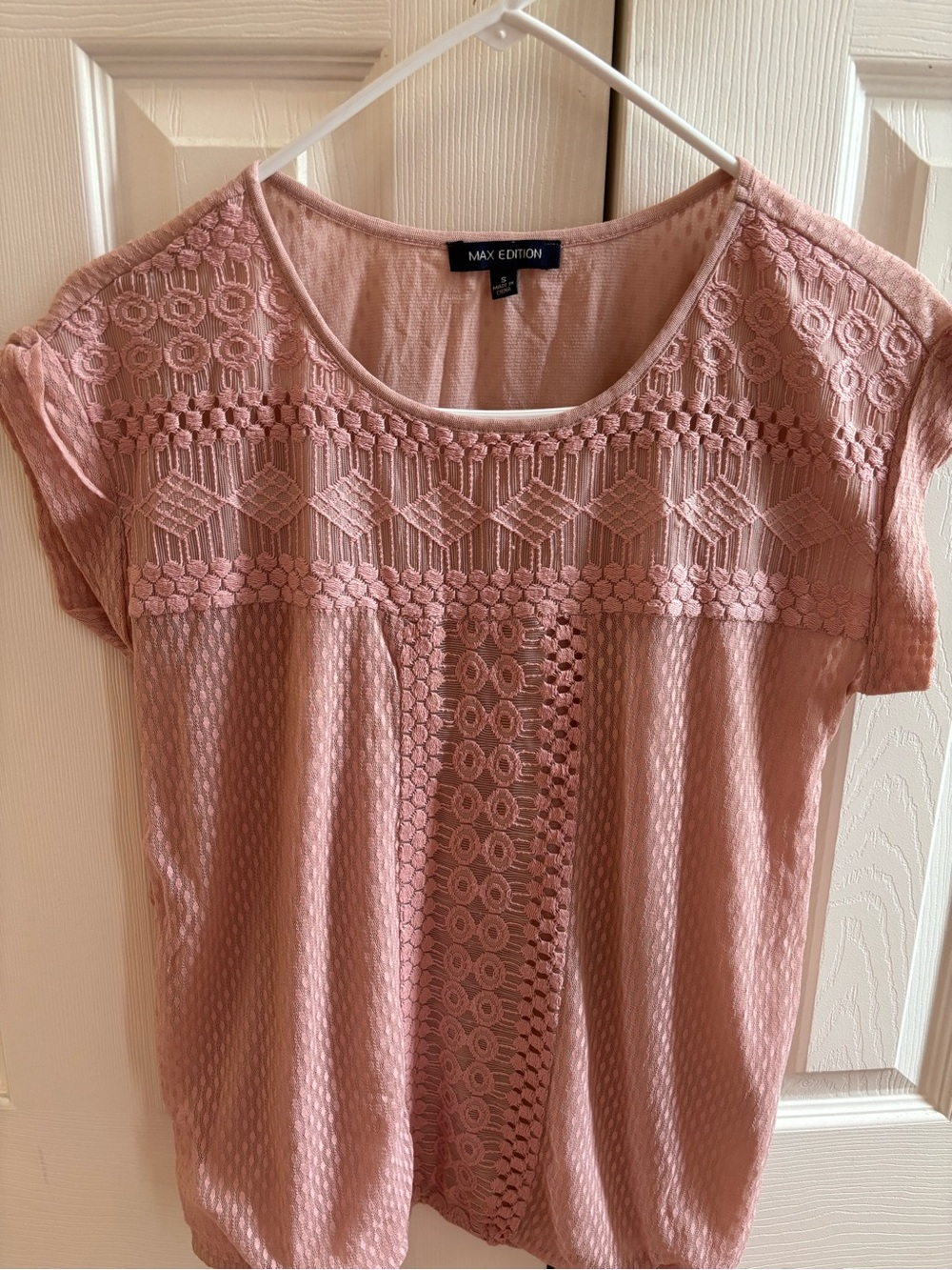 Max Edition Rose Pink Crochet-Panel Short Sleeve Blouse